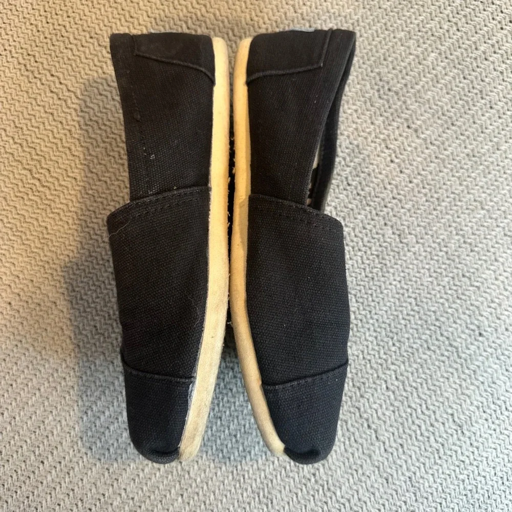 TOMS Alpargata Slip On Shoes Womens 6 Black Canvas Classic Comfort Flats